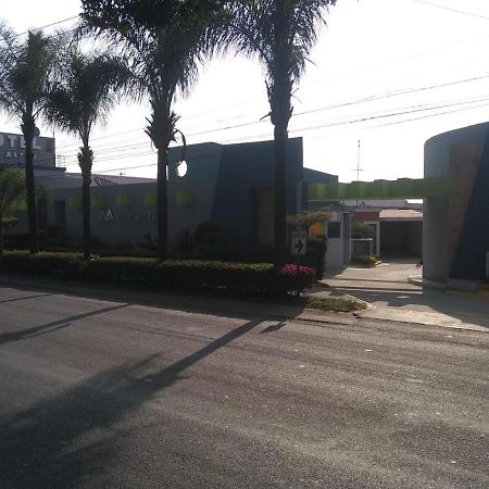 Tlaquepaque Motel Los Altos מראה חיצוני תמונה